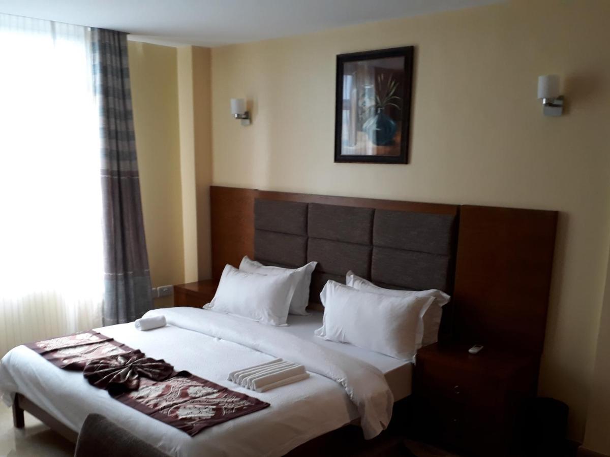 Imperial Hotel & Apartments Dar es Salaam Ngoại thất bức ảnh
